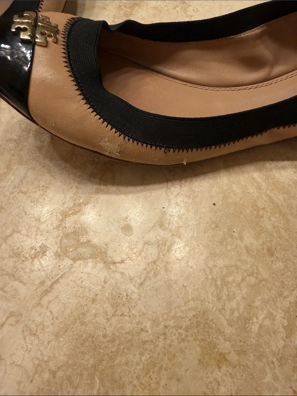 Tory Burch Tan Leather Ballet Flats with Black Patent Cap Toe size 9